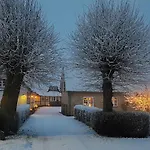 Staevnegaarden 3*